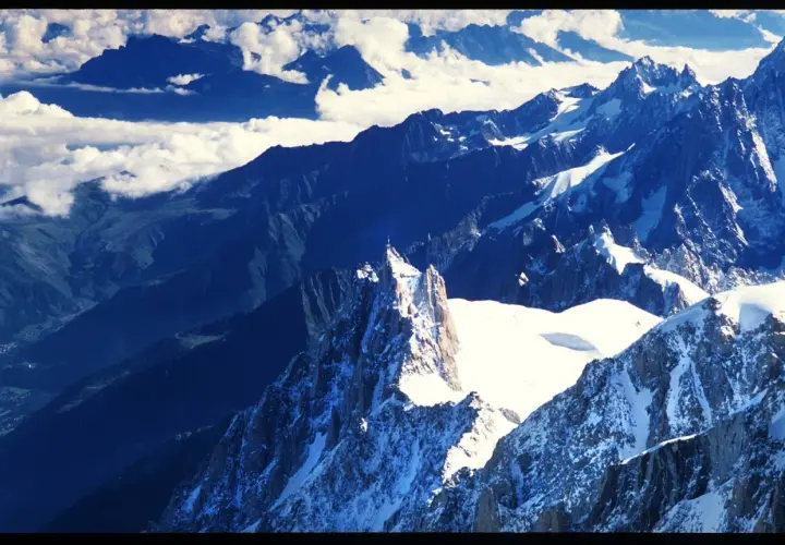 Mont Blanc w jakim kraju? Odkryj granice i tajemnice szczytu