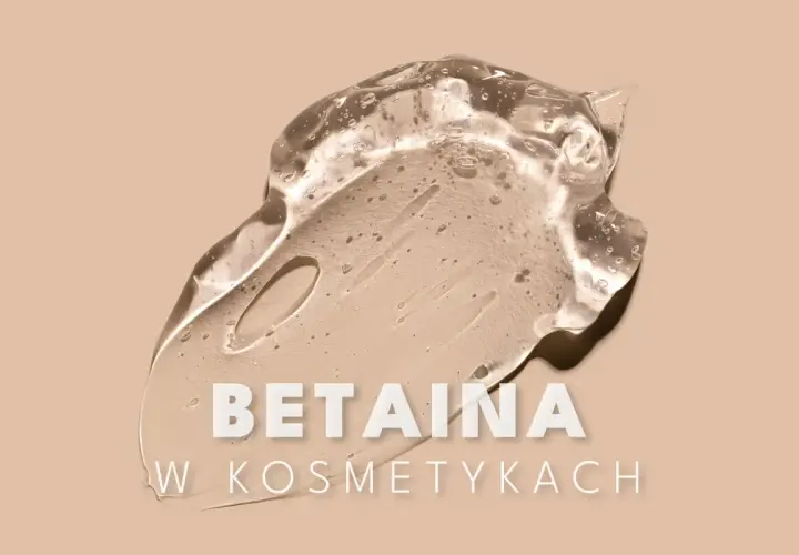 Przezroczysty żel z pęcherzykami powietrza, zawierający cocamidopropyl betaine, rozmazany na beżowym tle.