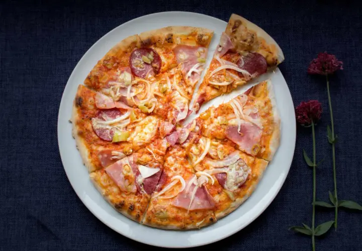 Gdzie zjeść w Starym Sączu? Odkryj najlepsze lokale gastronomiczne