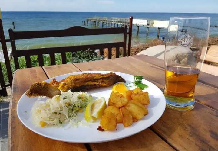 Gdzie zjeść w Mielnie? TOP miejsca na każdą kieszeń i okazję!