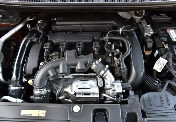 Peugeot 3008 II – jaki silnik wybrać, aby zaoszczędzić na paliwie?