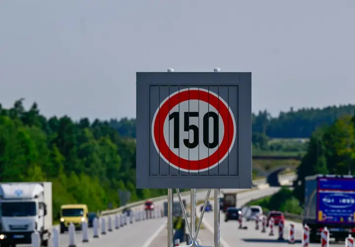 Autostrady Czechy: 130 czy 150 km/h? Nowe limity i mandaty