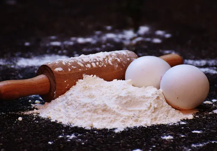 Mąka kasztanowa w kuchni - przepisy, cena i gdzie kupić