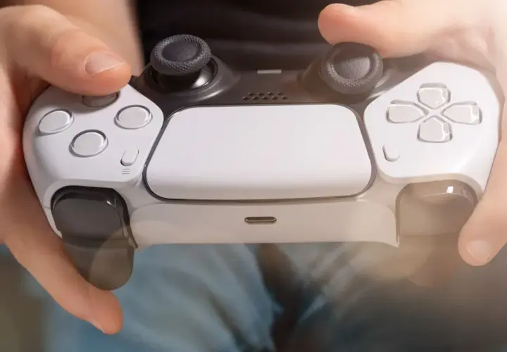 Czy pad z PS4 działa na PS5? Odkryj ograniczenia i możliwości