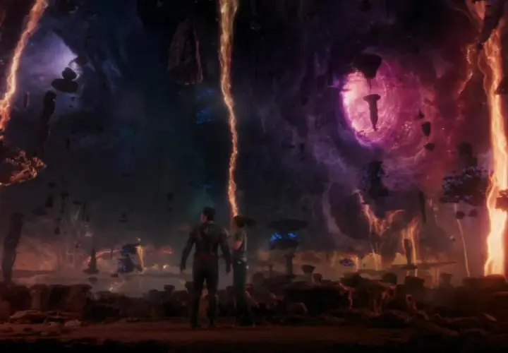 Deux explorateurs contemplent un paysage étrange et vibrant, des colonnes de feu et de lumière traversent un ciel tourbillonnant de violet et de noir. Ils sont au bord du royaume quantique.