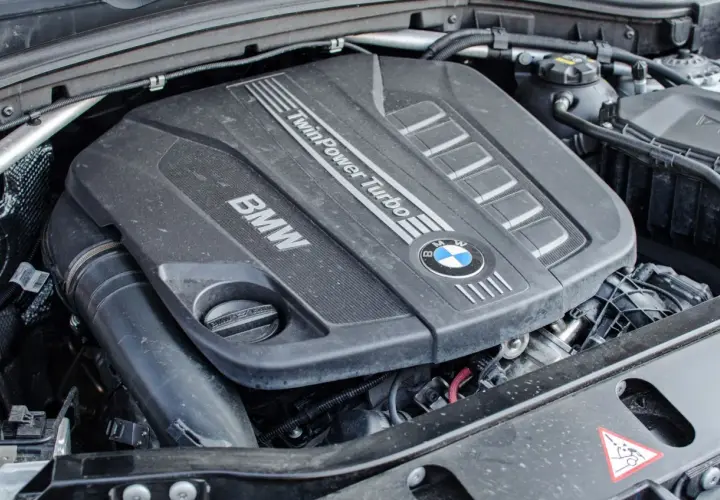 Silnik BMW TwinPower Turbo. Zastanawiasz się, ile wytrzyma silnik diesla? Ten wygląda na solidny.
