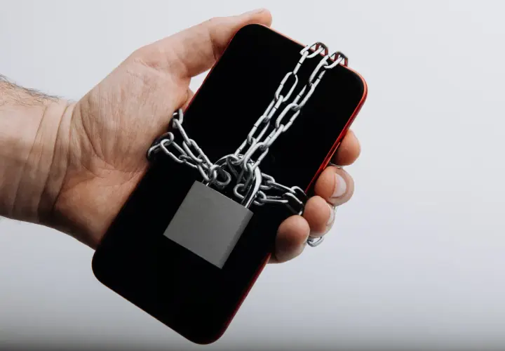 Dlaczego zagraniczne platformy rozrywki online są blokowane w Polsce