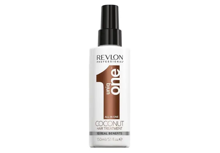 Spray Revlon Uniq One Coconut para proteger tu pelo del sol en la playa.