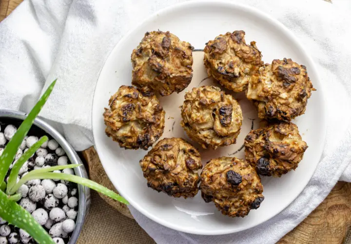 Zdrowe muffinki owsiane z bananem i jabłkiem - prosty przepis