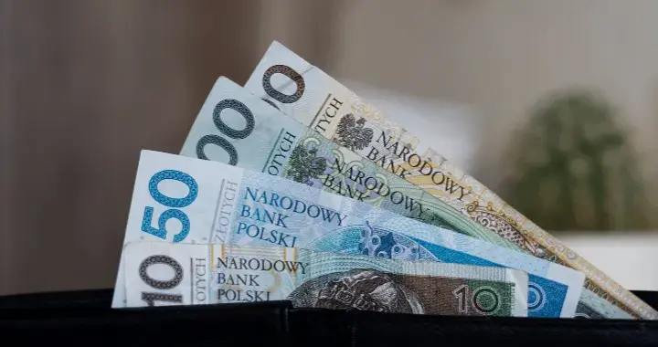 Ile wynosi ryczałt za nocleg? Sprawdź, aby uniknąć strat finansowych