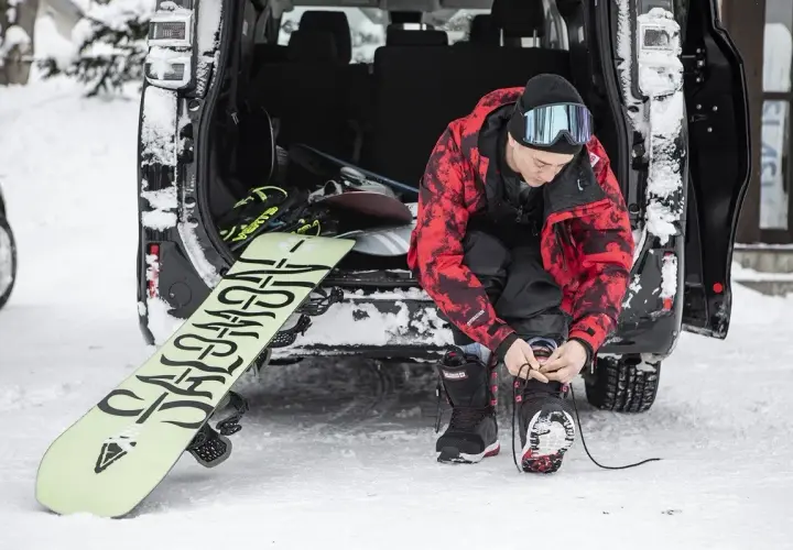 Gdzie kupić snowboard - najlepsze sklepy i porady na udany zakup