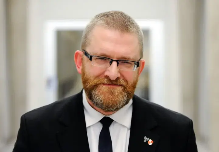 Grzegorz Braun: Gdzie mieszka? Rzeszów, Warszawa i prywatność posła