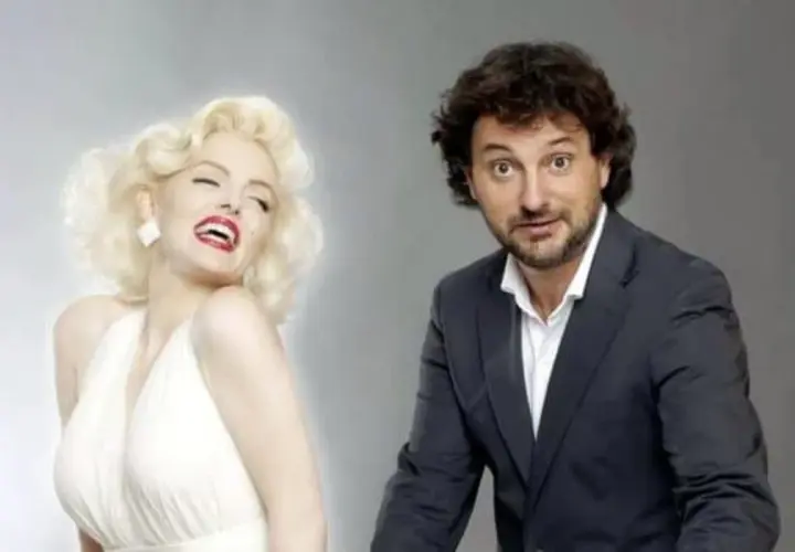 Un uomo con un completo scuro guarda sorpreso una donna bionda vestita di bianco, che ricorda Marilyn Monroe. Sembra il suo amico immaginario in età adulta.