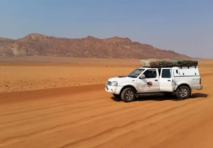 Namibia czy jest bezpiecznie? Odkryj zagrożenia i zabezpieczenia podróżne