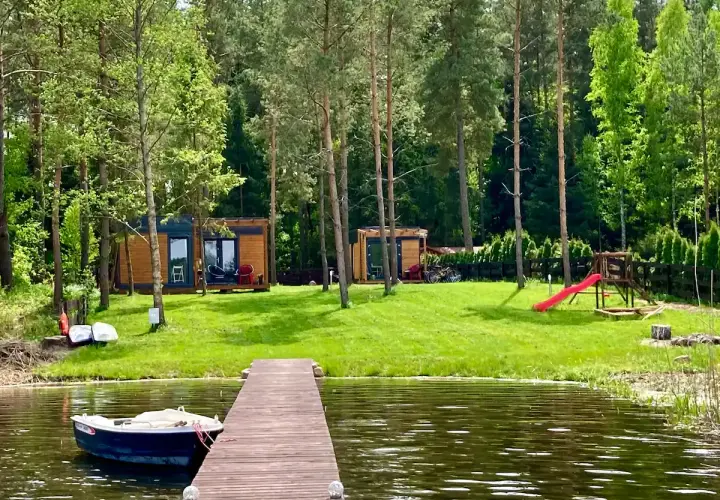Najlepsze domki nad jeziorem łódzkie – idealne miejsce na relaks