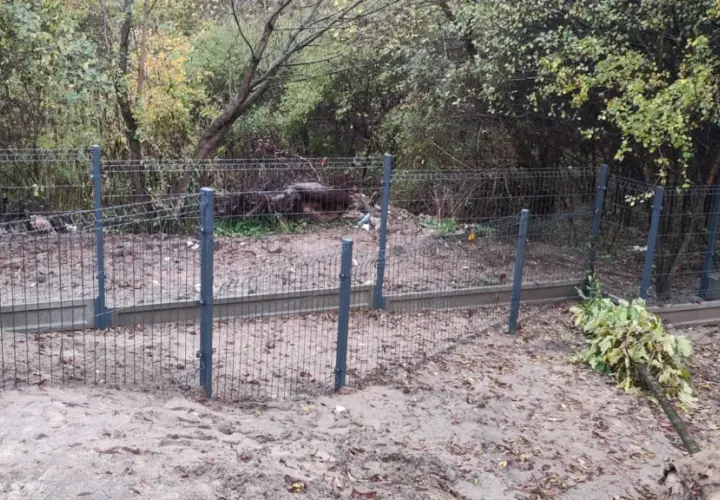 Ogrodzenie panelowe 2D czy 3D - które wybrać, by uniknąć błędów?