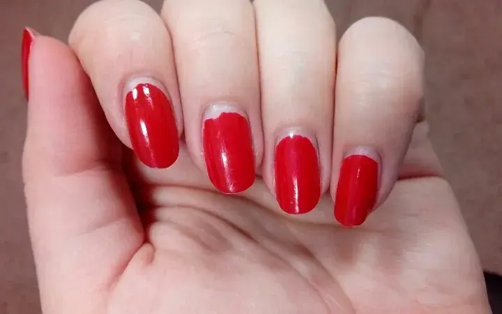 Manicure Vinylux – na czym polega i dlaczego warto go wypróbować