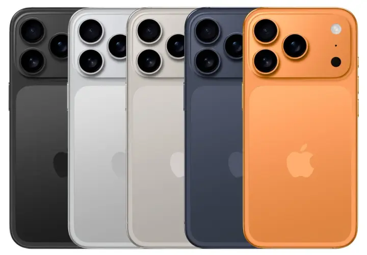 Pięć smartfonów w różnych kolorach: czarny, srebrny, beżowy, granatowy i pomarańczowy. To nowe iPhone 17 Pro Max kolory.