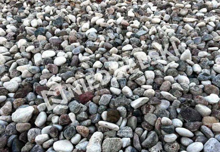 Jaki kamień pod drenaż oczyszczalni? Wybierz żwir 16-32 mm!