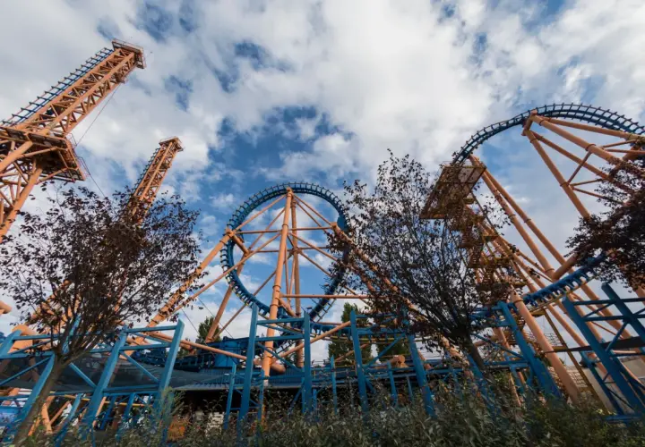 Parque de Atracciones Madrid: Atracciones, Precios y Eventos Imperdibles