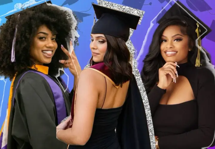 Tres graduadas celebran con peinados de graduación modernos y elegantes.
