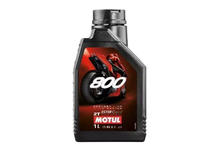 MOTUL 800 2T Road Racing: Olej, który zapewnia maksymalną ochronę silnika