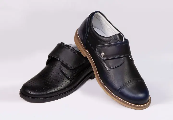 Idealne buty komunijne dla chłopca? Komfort i styl bez otarć