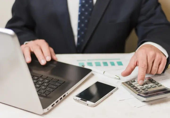 Cyfrowe decyzje finansowe zaczynają się od porównania