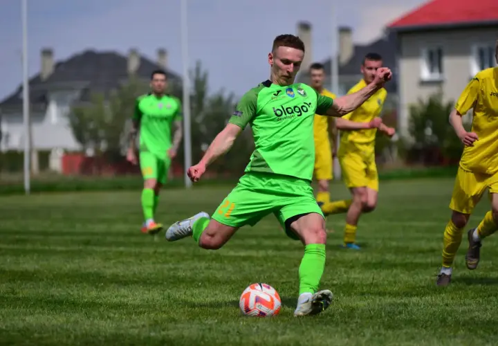 Od lokalnego stadionu do wielkich rozgrywek reprezentacyjnych: jak rodzi się piłkarska pasja