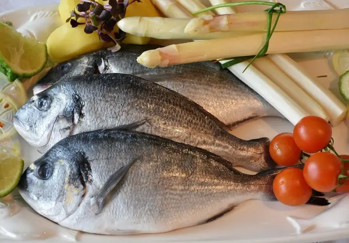 Jakie warzywa do ryby? Odkryj najlepsze połączenia smakowe