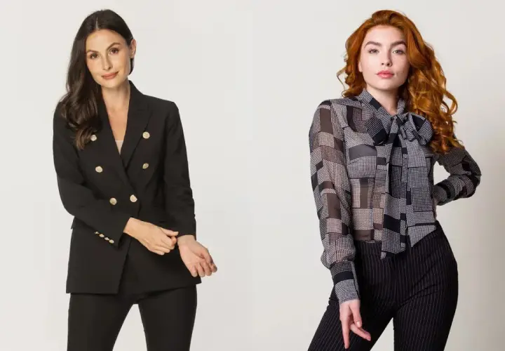 Eleganckie stylizacje na czas żałoby po mamie: czarna marynarka z guzikami i czarne spodnie lub wzorzysta bluzka z kokardą i spodnie w prążki.