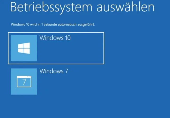 Betriebssystemauswahl: Windows 10 wird automatisch gestartet, aber Windows 7 ist auch wählbar.