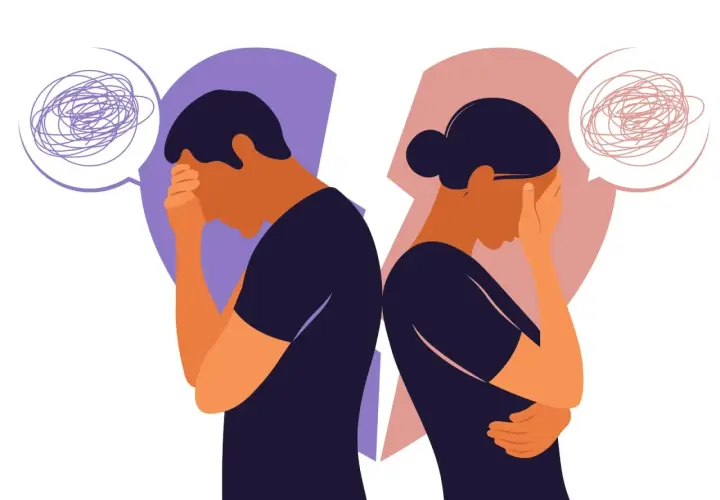 Coppia in pausa di riflessione, con pensieri confusi che emergono da nuvole di dialogo.