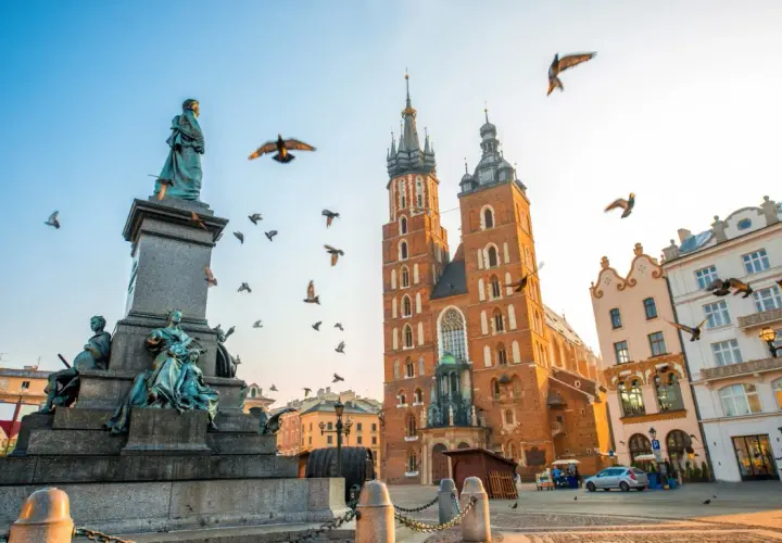 Polska: Jakie miasto zwiedzić? Odkryj swój wymarzony city break!