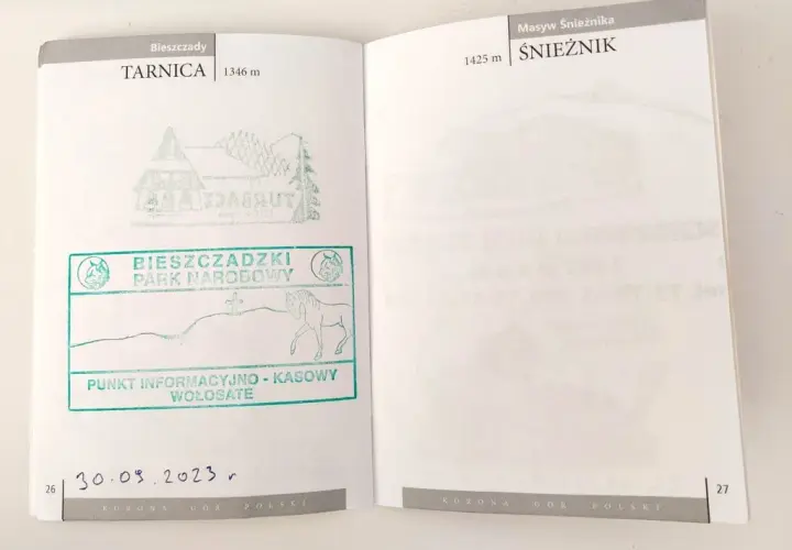 Gdzie kupić książeczkę Korony Gór Polski? Sprawdź najlepsze oferty