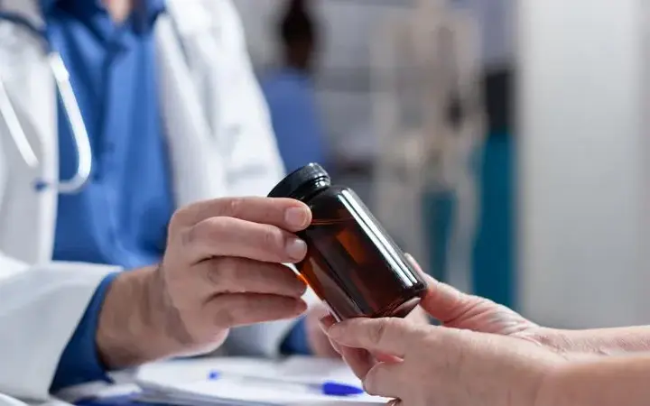 Venta de medicamentos sin receta médica: compra segura y legal en España