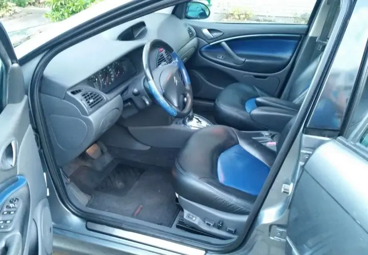 Tuning wnętrza Citroena C5: Jak stworzyć unikalną kabinę