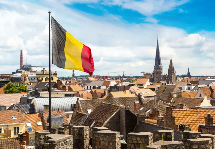 Czy w Belgii jest bezpiecznie? Odkryj zagrożenia i bezpieczne miejsca