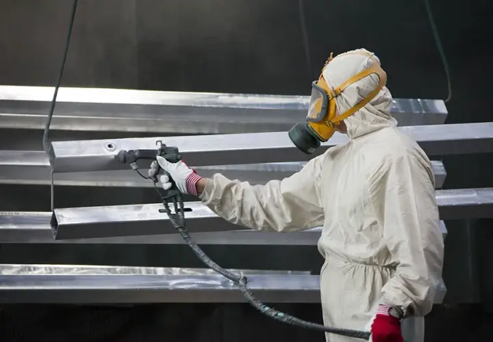 Malowanie chlorokauczukiem pistoletem: Perfekcyjna powłoka krok po kroku