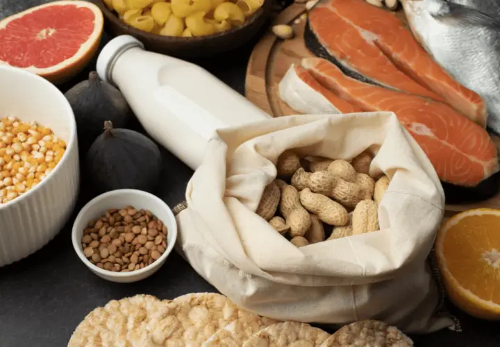 Orzechy ziemne, łosoś, soczewica, kukurydza, figi, grejpfrut, pomarańcza, makaron, mleko i wafle ryżowe – to produkty, w czym jest magnez.