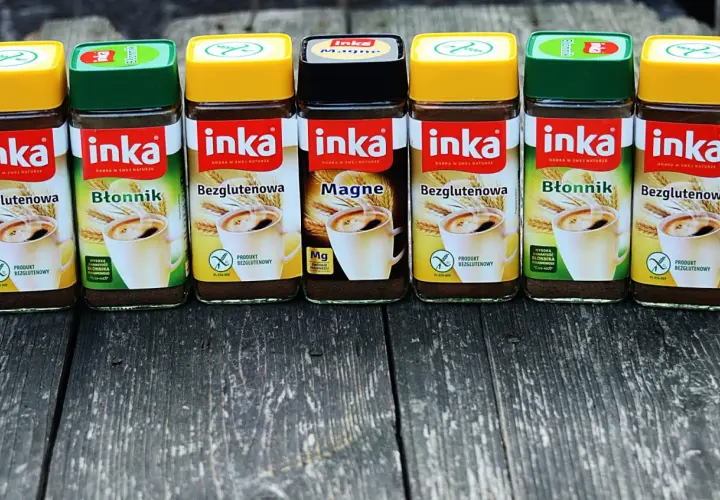 Siedem słoików kawy Inka: bezglutenowa, z błonnikiem i magnezem. Idealna na poranną kawę, jak zrobić Inkę?