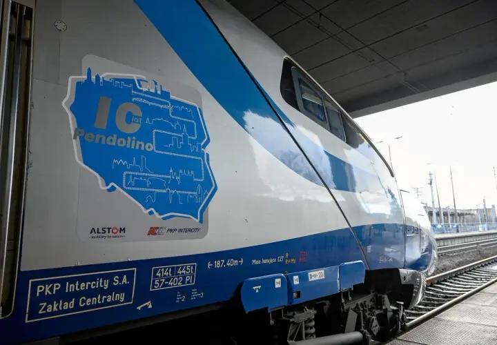 Pendolino PKP Intercity na trasie Szczecin-Świnoujście. Sprawdź pociąg Szczecin - Świnoujście cenę i podróżuj komfortowo.