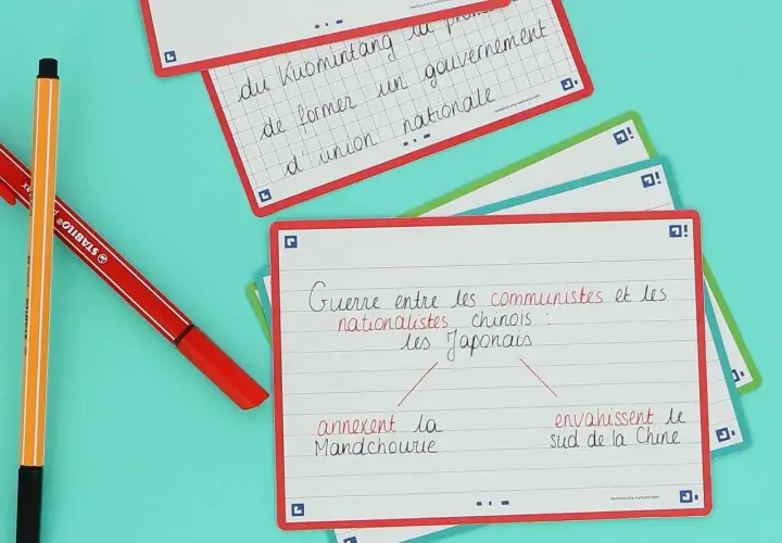 Cartes de révision sur l'histoire chinoise, avec des phrases comme "la répétition d'un même mot dans une phrase" pour l'apprentissage.