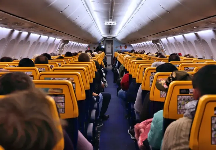 Jak zmienić dane pasażera Ryanair bez zbędnych problemów?
