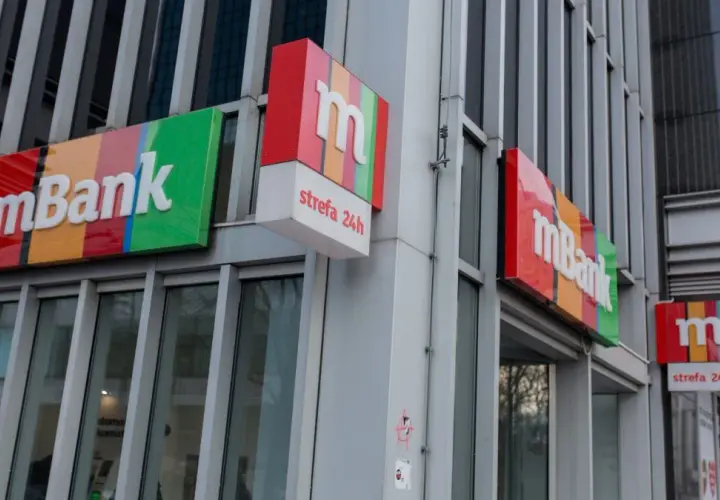 Wypłaty z mBanku: za darmo i najtaniej. Jak uniknąć prowizji?