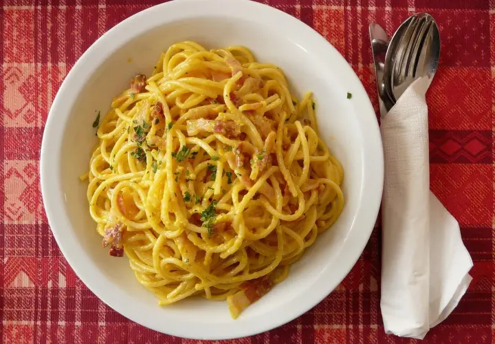 Ile kalorii ma talerz spaghetti? Dokładna wartość energetyczna