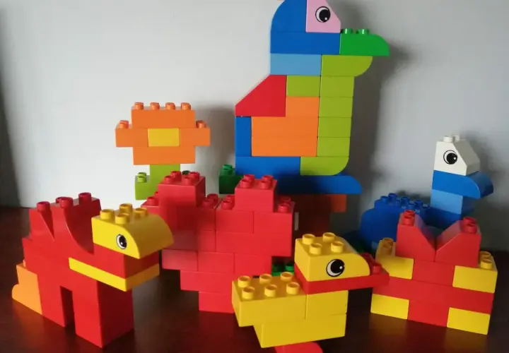 W jakim kraju wynaleziono klocki Lego? Odkryj ich fascynującą historię
