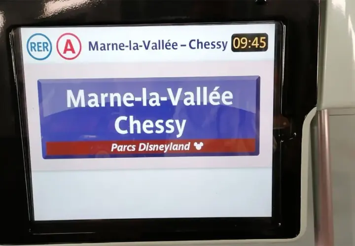 Jak dojechać z Paryża do Disneylandu - szybkie i tanie opcje podróży