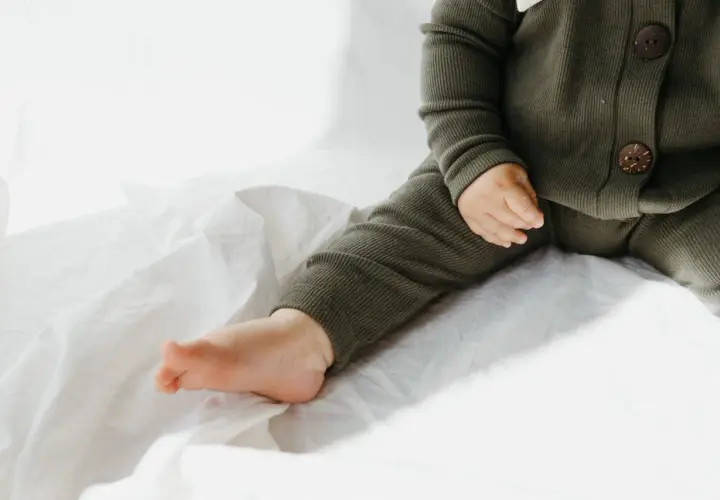 Czy bawełna się rozciąga? Odkryj, jak dbać o swoje ubrania