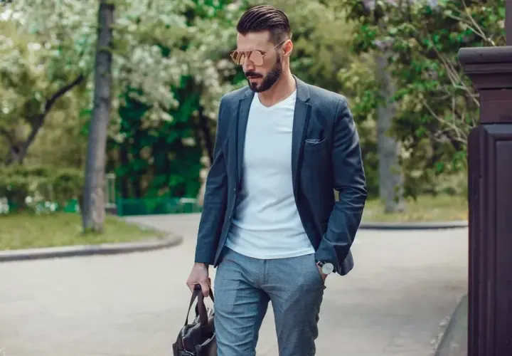 Jak ubierać się modnie mężczyźni - unikaj tych stylowych błędów